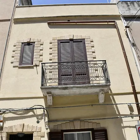 Amuni Trapani
